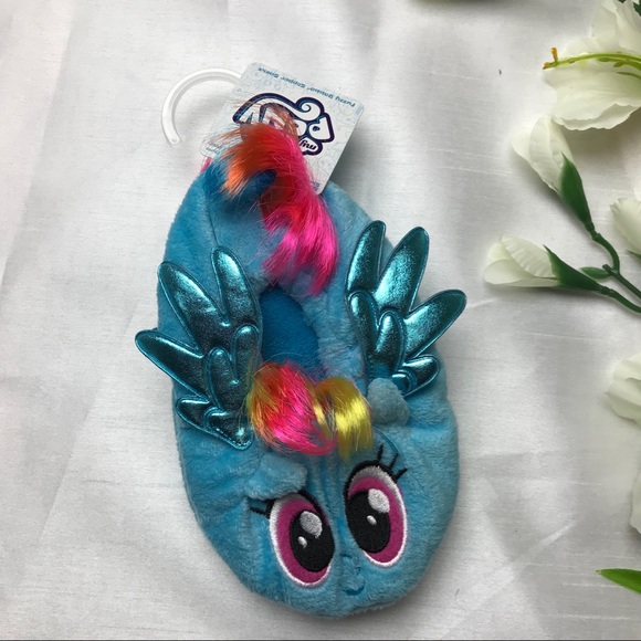 mlp fuzzy slippers